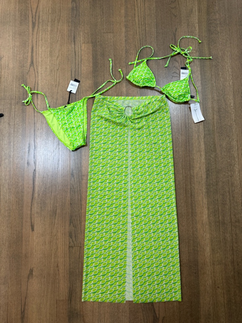 New Kendall + Kylie Neon Lime Green Bikini with Matching Sarong-Size Large